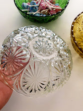 Load image into Gallery viewer, Vintage Anchor Hocking Style Glass Bowl / Candy Dish / Catchall