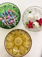 Load image into Gallery viewer, Vintage Anchor Hocking Style Glass Bowl / Candy Dish / Catchall