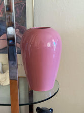 Load image into Gallery viewer, Large Royal Haeger Mauve Pink Porcelain Flower Vase - Post Modern Art Deco Style