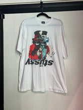 Load image into Gallery viewer, RARE Vintage Stüssy White Red Blue Skull Graphic Design T-Shirt / 80s 90s 2000s Graphic Tee
