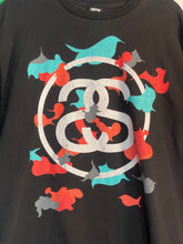 Load image into Gallery viewer, RARE Vintage Stüssy Double S Birds Graphic Black T-Shirt / 80s 90s 2000s Graphic Tee
