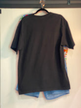 Load image into Gallery viewer, RARE Vintage Stüssy Double S Birds Graphic Black T-Shirt / 80s 90s 2000s Graphic Tee
