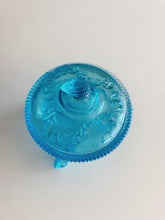 Load image into Gallery viewer, Westmoreland Argonaut Ice Blue Shell Lidded Candy Dish
