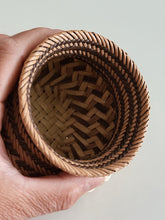 Load image into Gallery viewer, Small Multicolored Woven Straw Basket / Pot / Vessel
