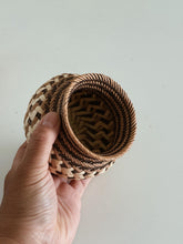 Load image into Gallery viewer, Small Multicolored Woven Straw Basket / Pot / Vessel
