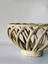 Load image into Gallery viewer, Vintage Round Lattice Weave Speckled Ceramic Bowl
