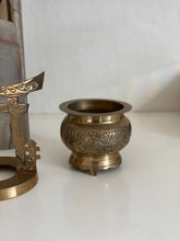 Load image into Gallery viewer, Solid Brass Chinese Pagoda Cauldron Pot Set
