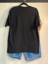 Load image into Gallery viewer, Vintage Stüssy Big and Meaty Skull Black T-Shirt / 80s 90s 2000s Graphic Tee
