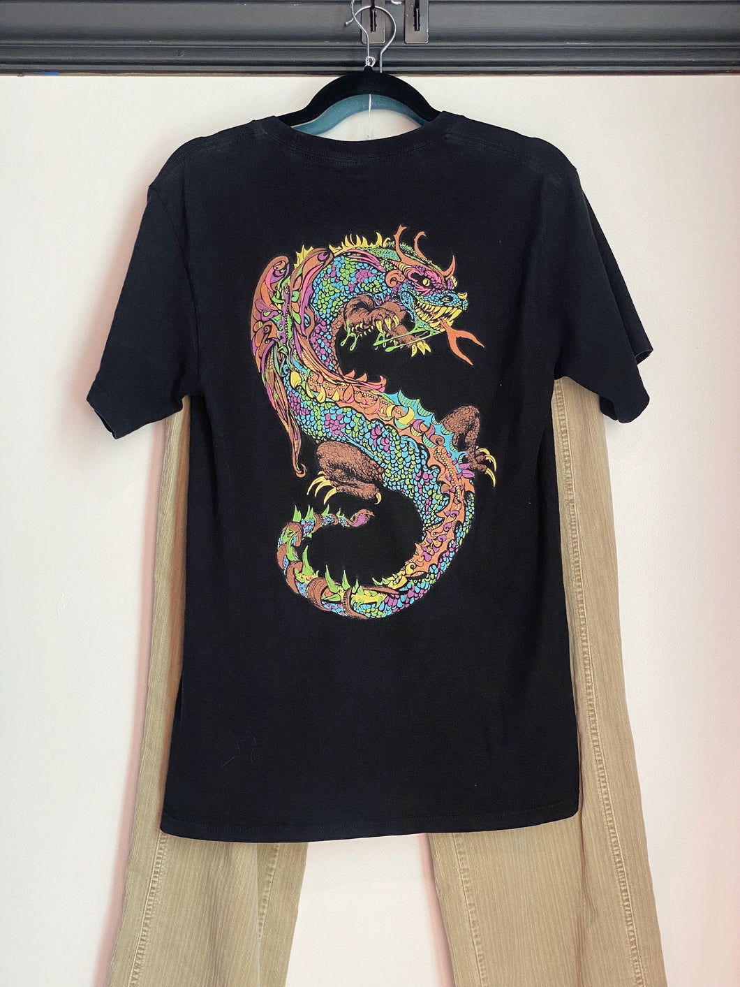 RARE Vintage Stüssy Dragon Graphics T-Shirt / 80s 90s 2000s Graphic Tee